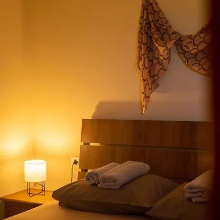 Dadee's Place Apartman